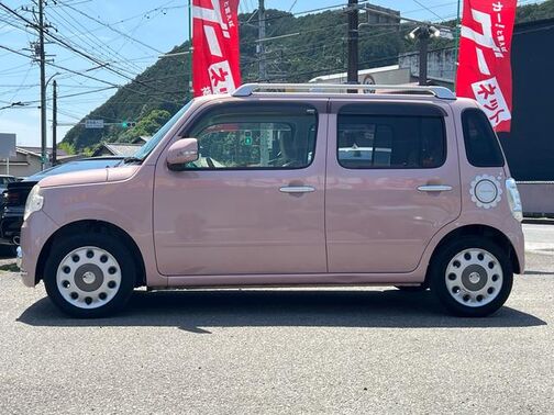 自社ローン実績１０００台以上！全国配車可能☆整備工場完備☆女性スタッフ対応☆全国故障対応
